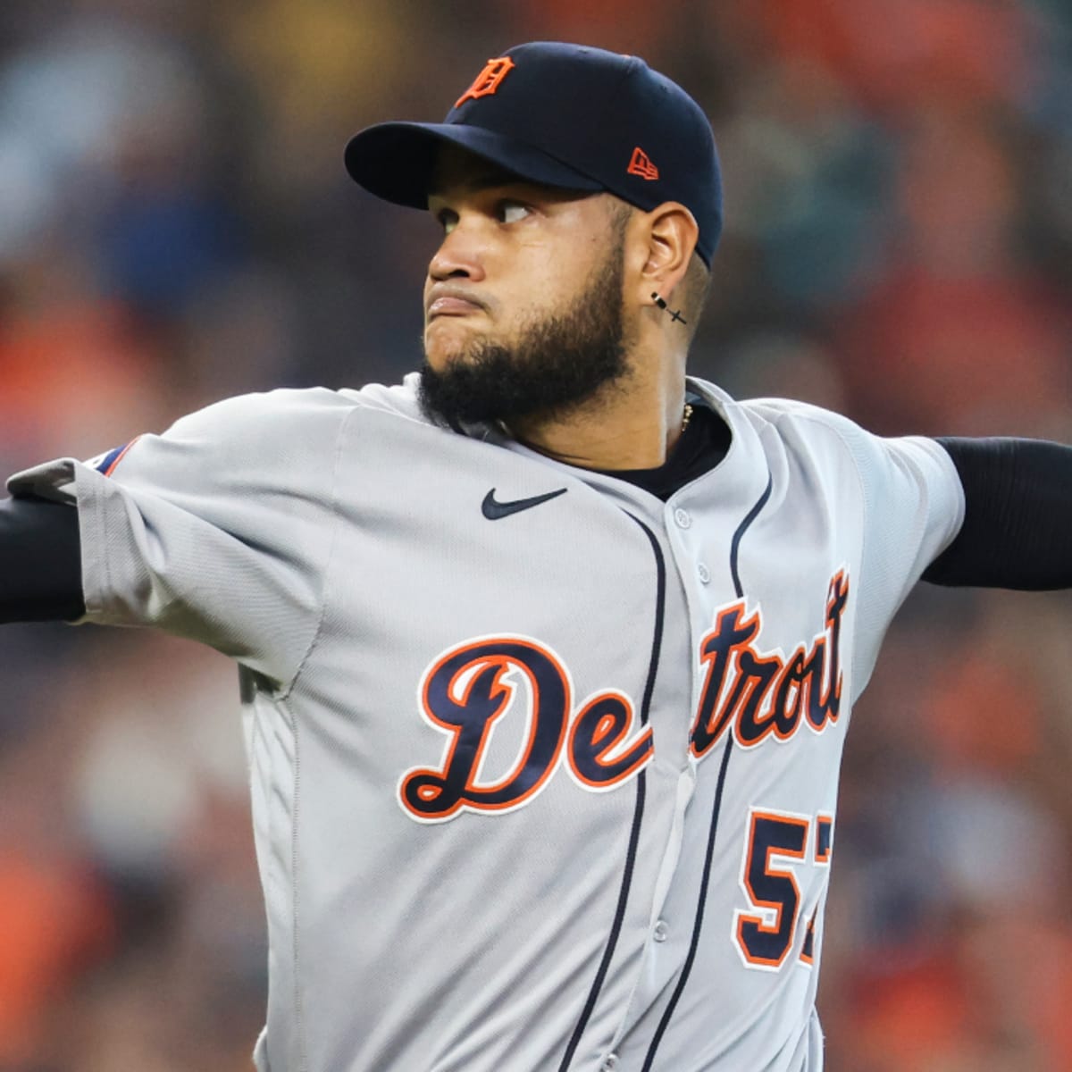 Tigers GM: E-Rod not communicating with team after going on restricted list
