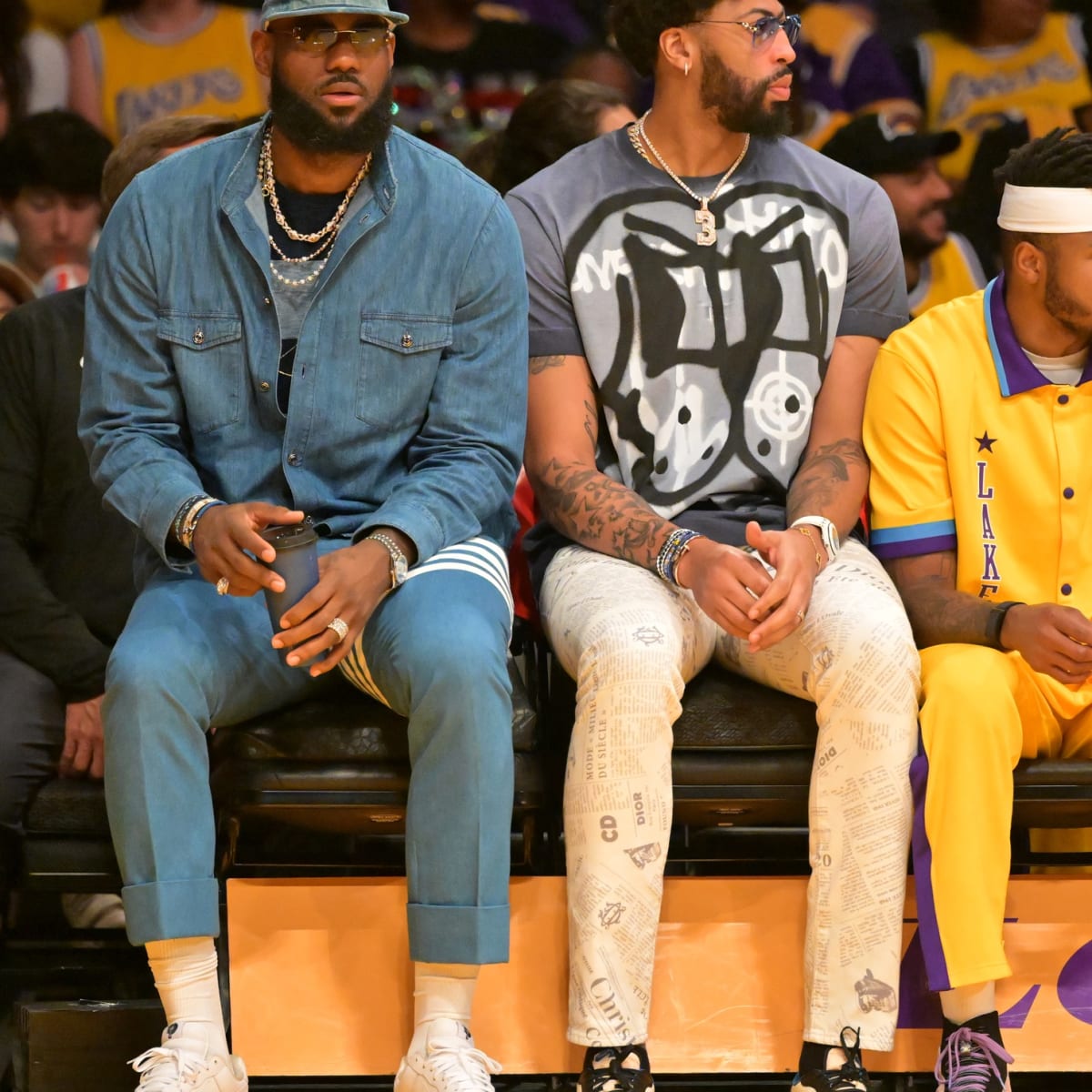 Look of the Week: LeBron James flies the flag for the man bag – KION546
