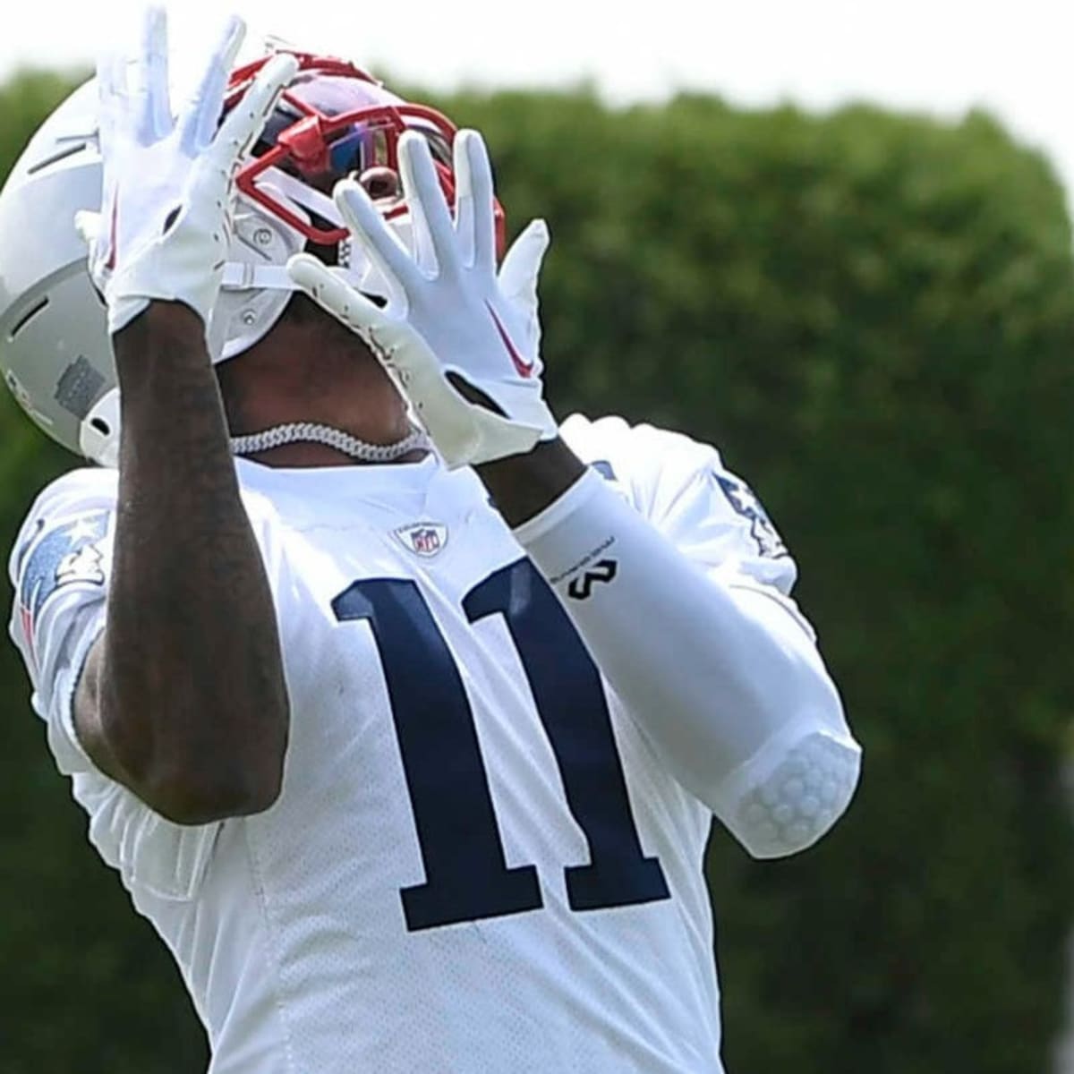 DeVante Parker opens Day 1 of training camp with a bang, another