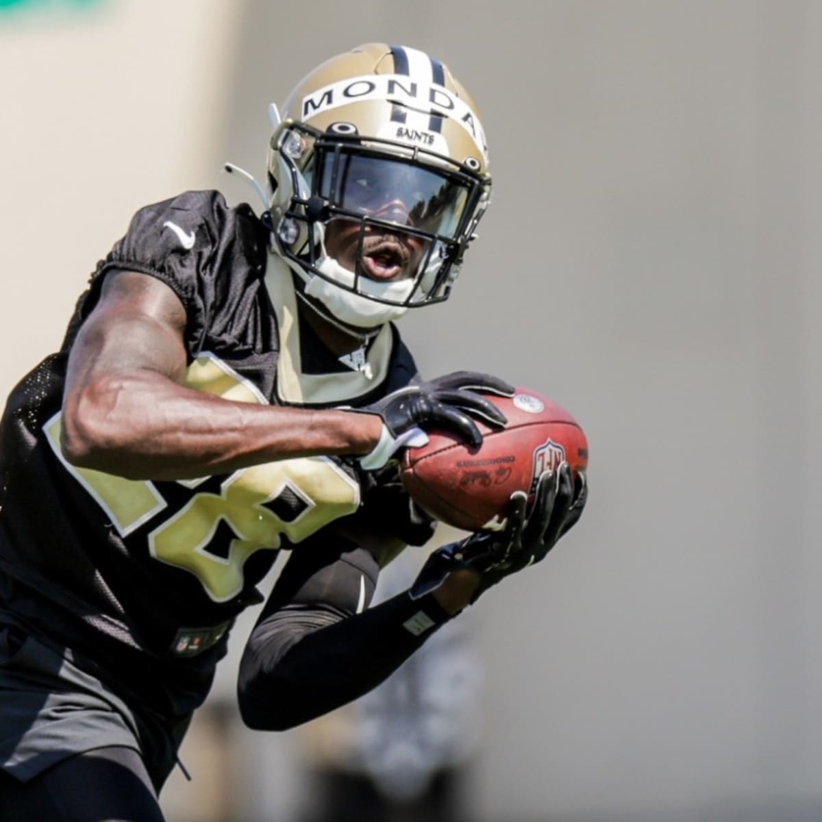 Saints' Smoke Monday Believed to Have Suffered Significant Knee