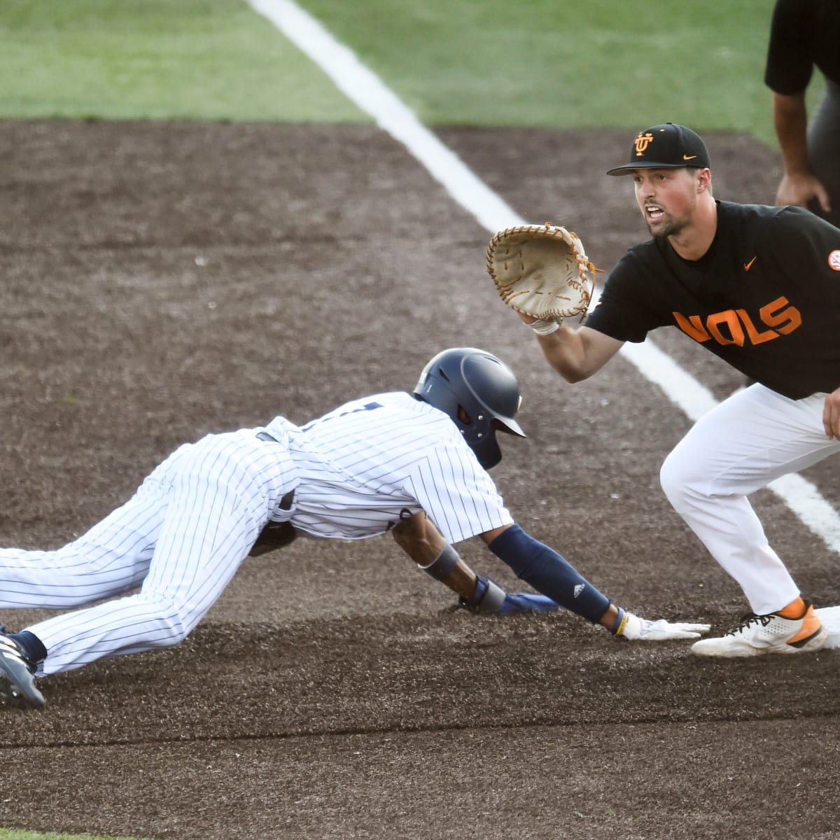 The Tampa Bay Rays are promoting Chandler Simpson to the Durham Bulls  (AAA).