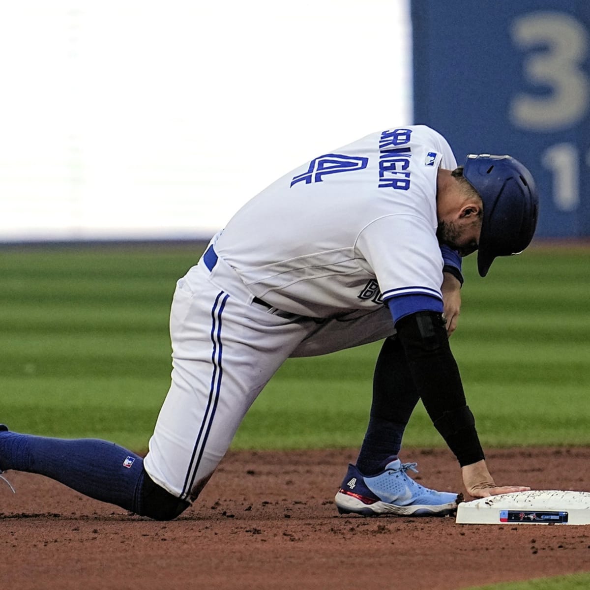 Blue Jays' Springer Won't Play in 2022 MLB All-Star Game - Sports