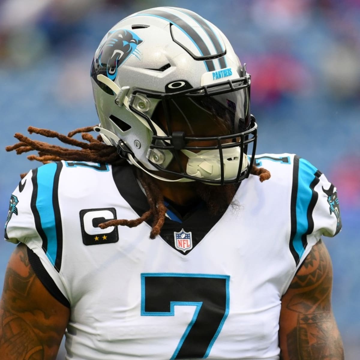 Carolina Panthers linebacker Shaq Thompson (7) on defense during an NFL  football game against the Washington Football Team, Sunday, Nov. 21, 2021,  in Charlotte, N.C. (AP Photo/Brian Westerholt Stock Photo - Alamy