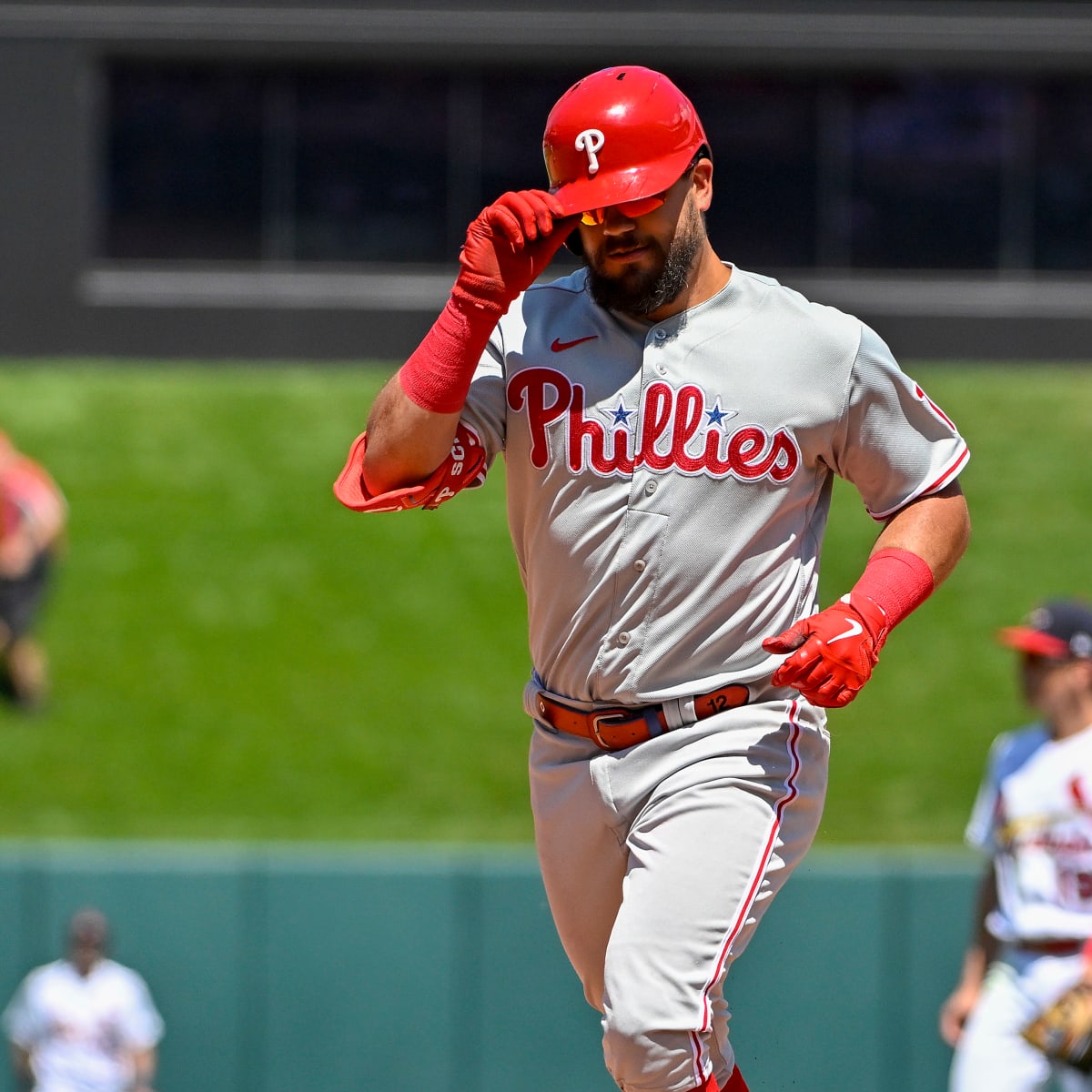 Philadelphia Phillies Dominate Miami Marlins in Game 1