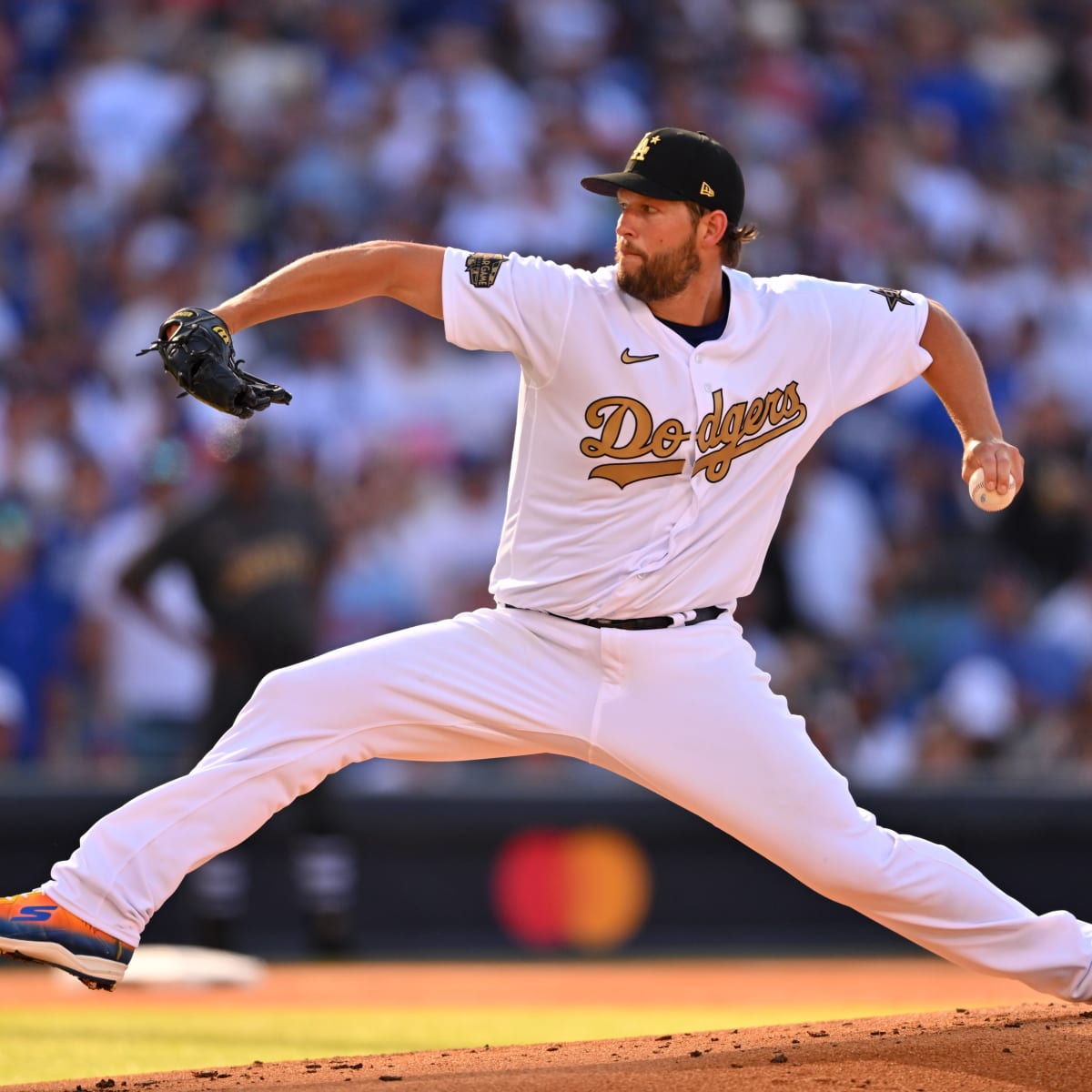 Clayton Kershaw has eventful first inning of the All-Star Game