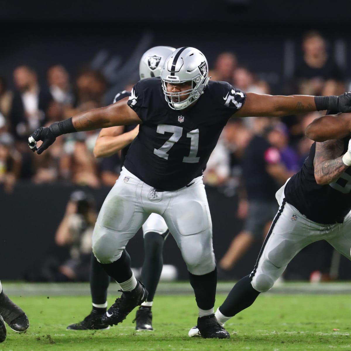 Las Vegas Raiders' offensive line key against the Buffalo Bills - Sports  Illustrated Las Vegas Raiders News, Analysis and More