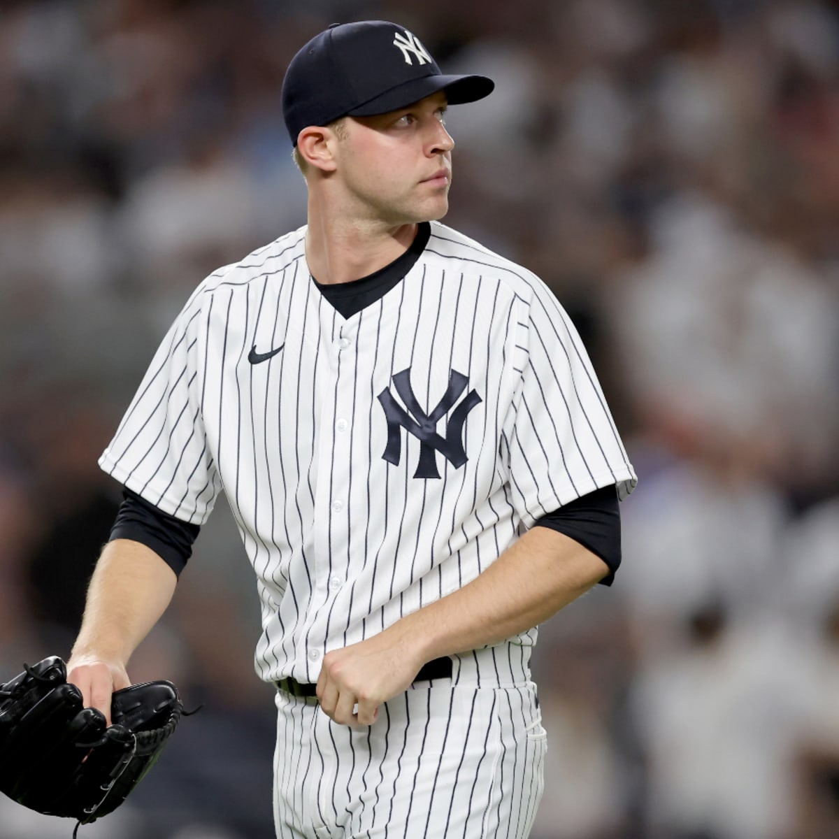 Yankees' Michael King suffers serious elbow injury