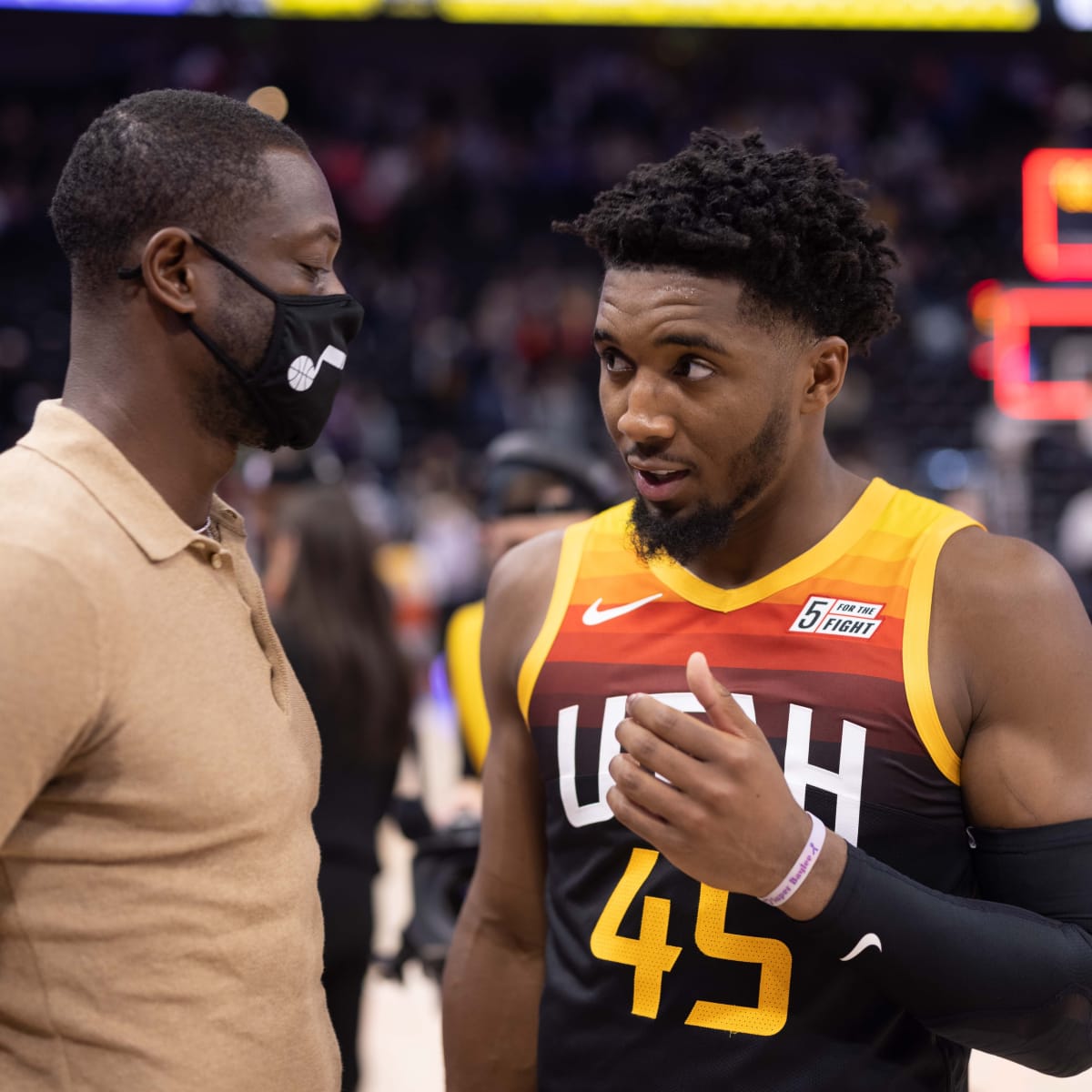 SNY - Some around the NBA believe it's only a matter of time before Donovan  Mitchell comes to the Knicks. Mitchell's father is, of course, an employee  in the Mets' organization. 👀