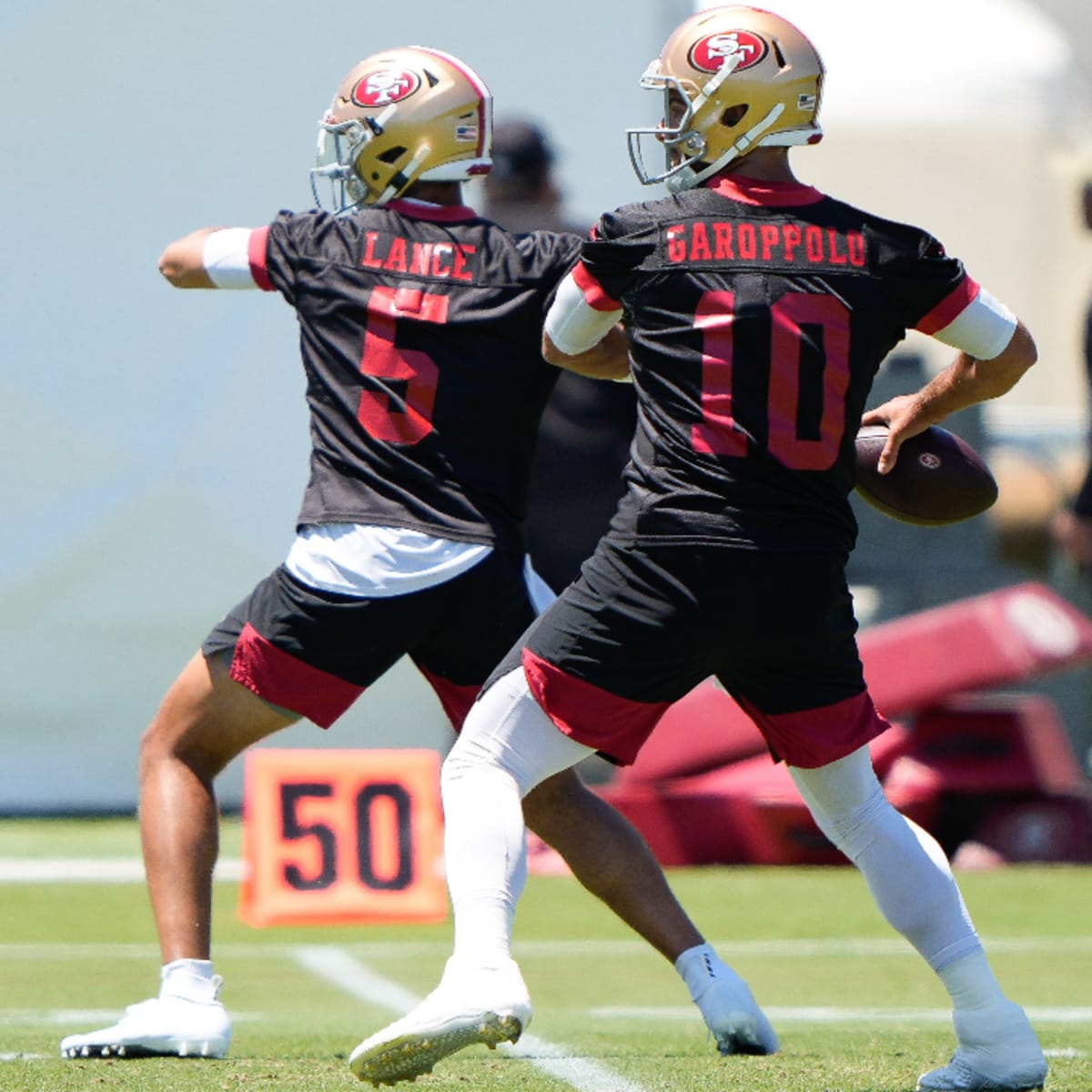 49ers' Garoppolo mastered pre-snap cadence, Lance learning his