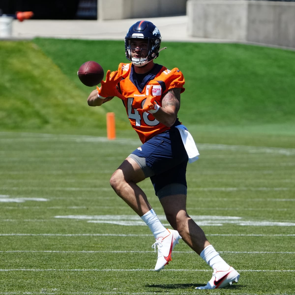 Denver Broncos' TE Noah Fant: Offense isn't Living Up to its Potential -  Sports Illustrated Mile High Huddle: Denver Broncos News, Analysis and More