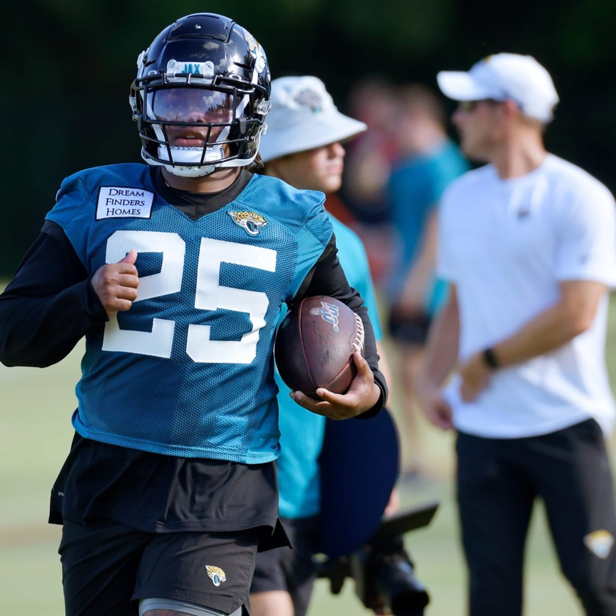 Jacksonville Jaguars Training Camp, Day 1: 5 Observations on James