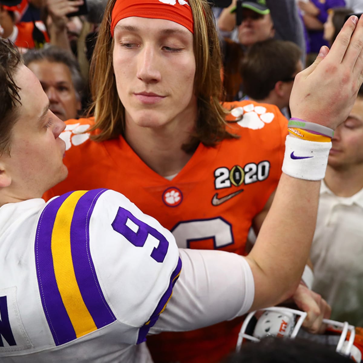 Joe Burrow, Trevor Lawrence Duel for College Football's Championship - WSJ