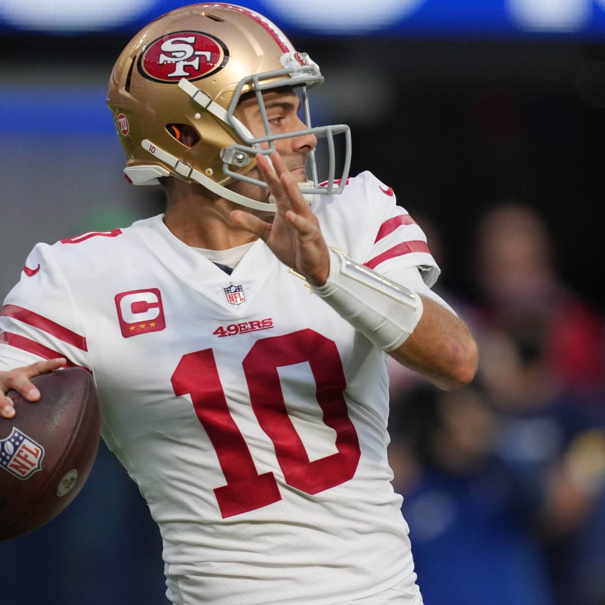 Quarterback Jimmy Garoppolo losing grip on 49ers starting job