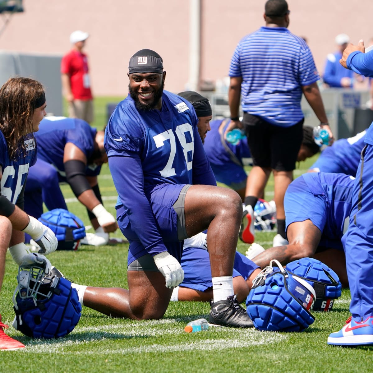 Decisions Looming for Injured, Defense Has a Day and More from New York  Giants Practice - Sports Illustrated New York Giants News, Analysis and More