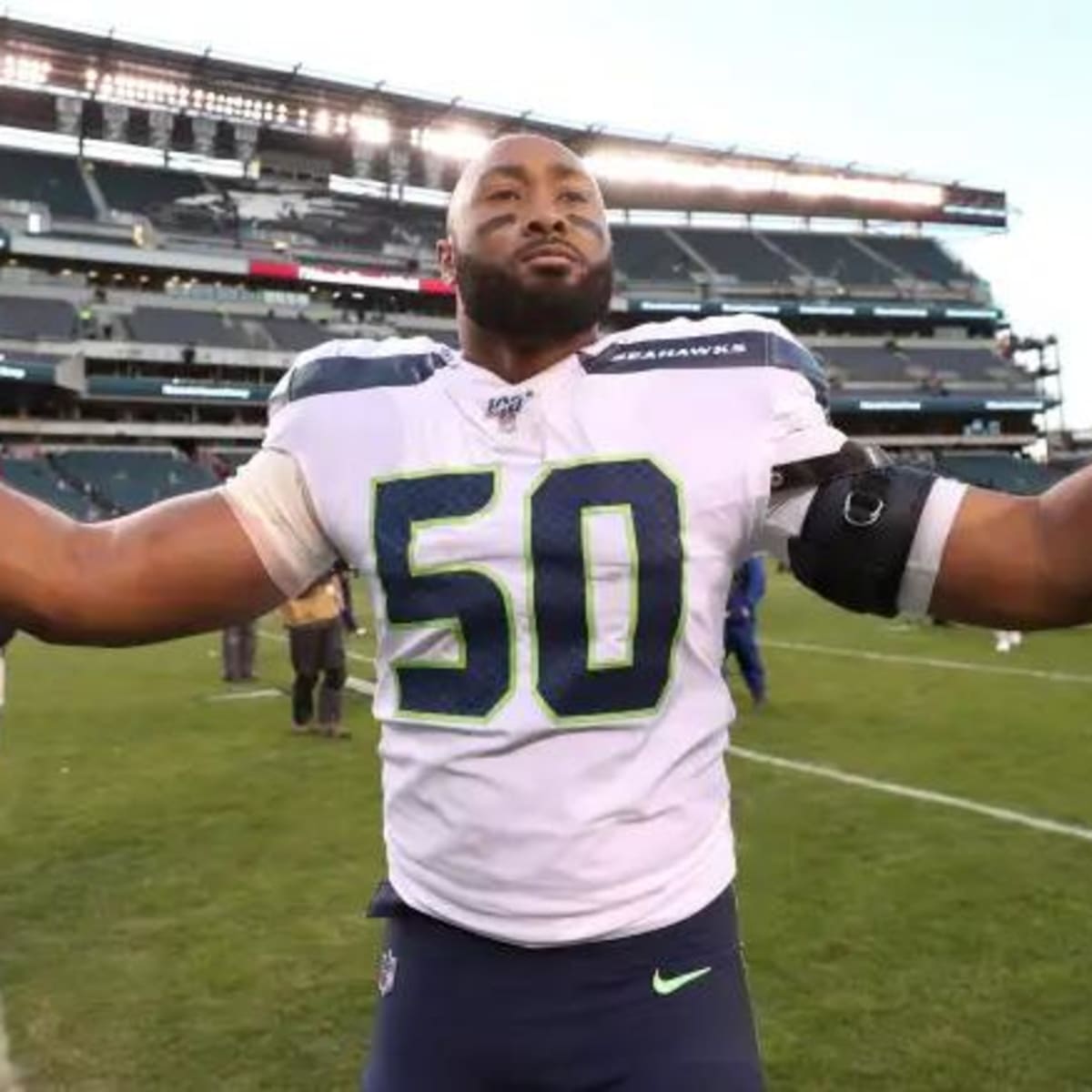 Former Seattle Seahawk K.J. Wright visits with the Las Vegas Raiders:  Report 