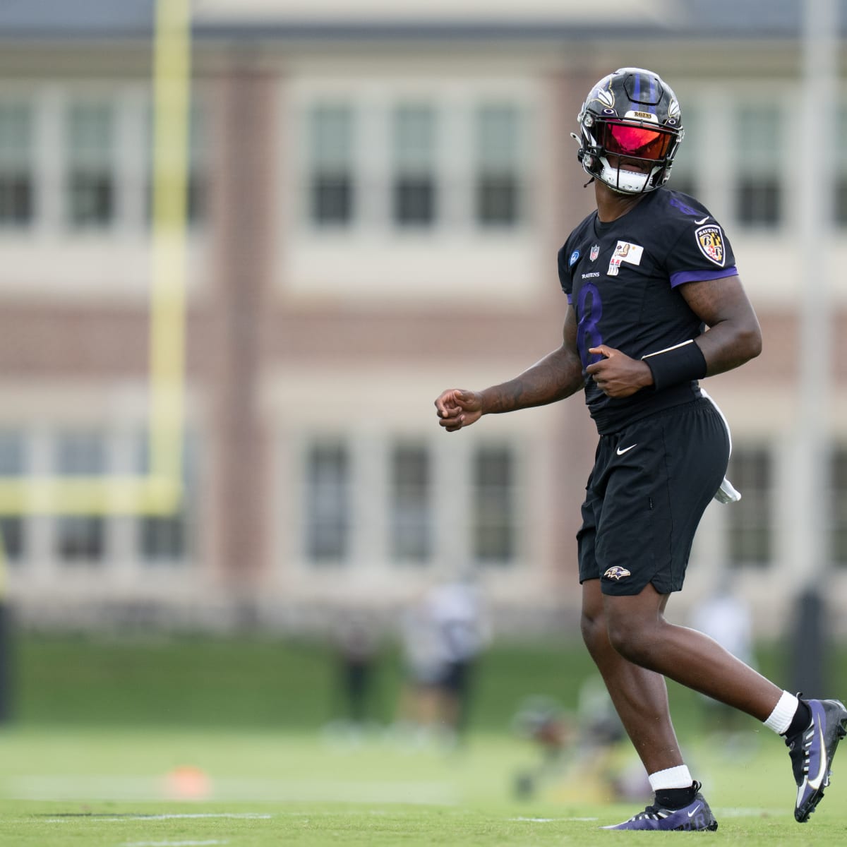 It's strange that Lamar Jackson, Ravens don't have an extension yet -  Sports Illustrated