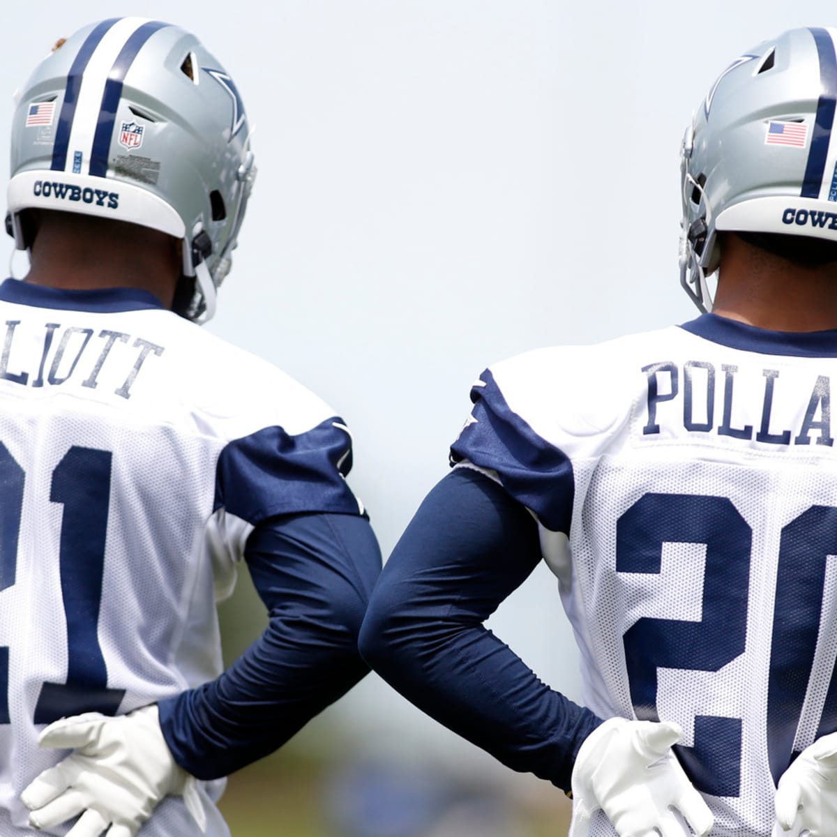 Cowboys should start Tony Pollard over Ezekiel Elliott, how