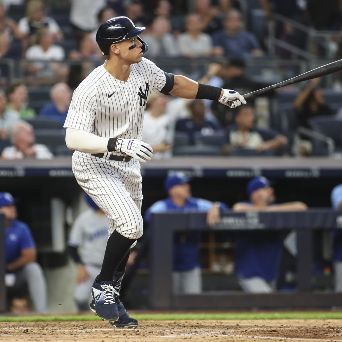 Yankees RF Aaron Judge walk-off finishes stellar season - Sports  Illustrated NY Yankees News, Analysis and More