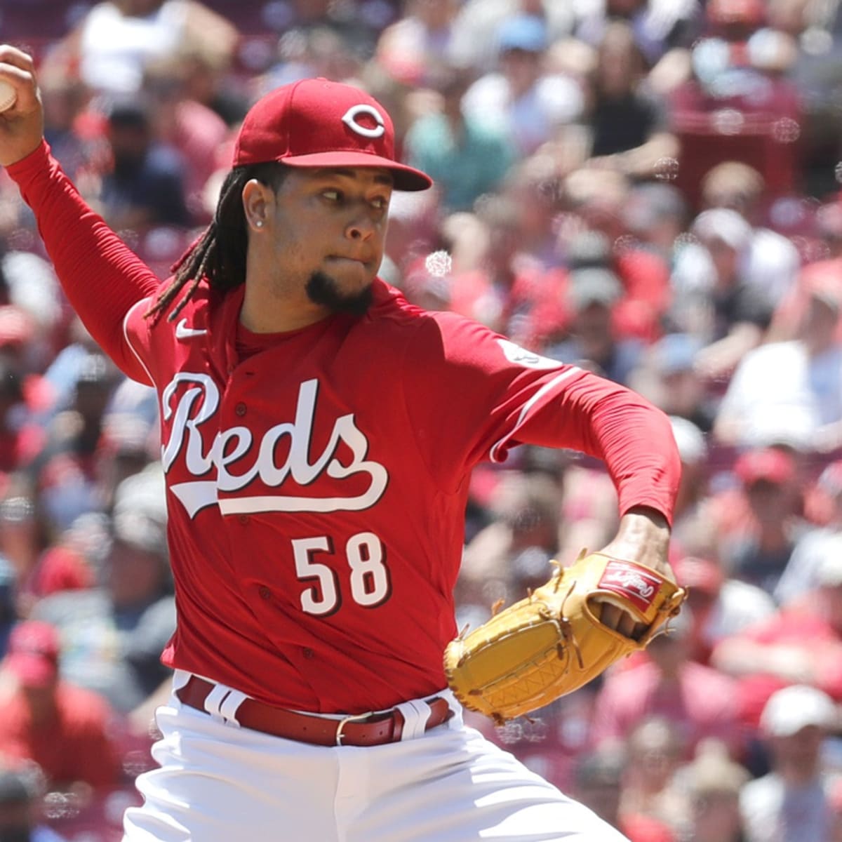 Imagining Yankees-Reds Luis Castillo trade 