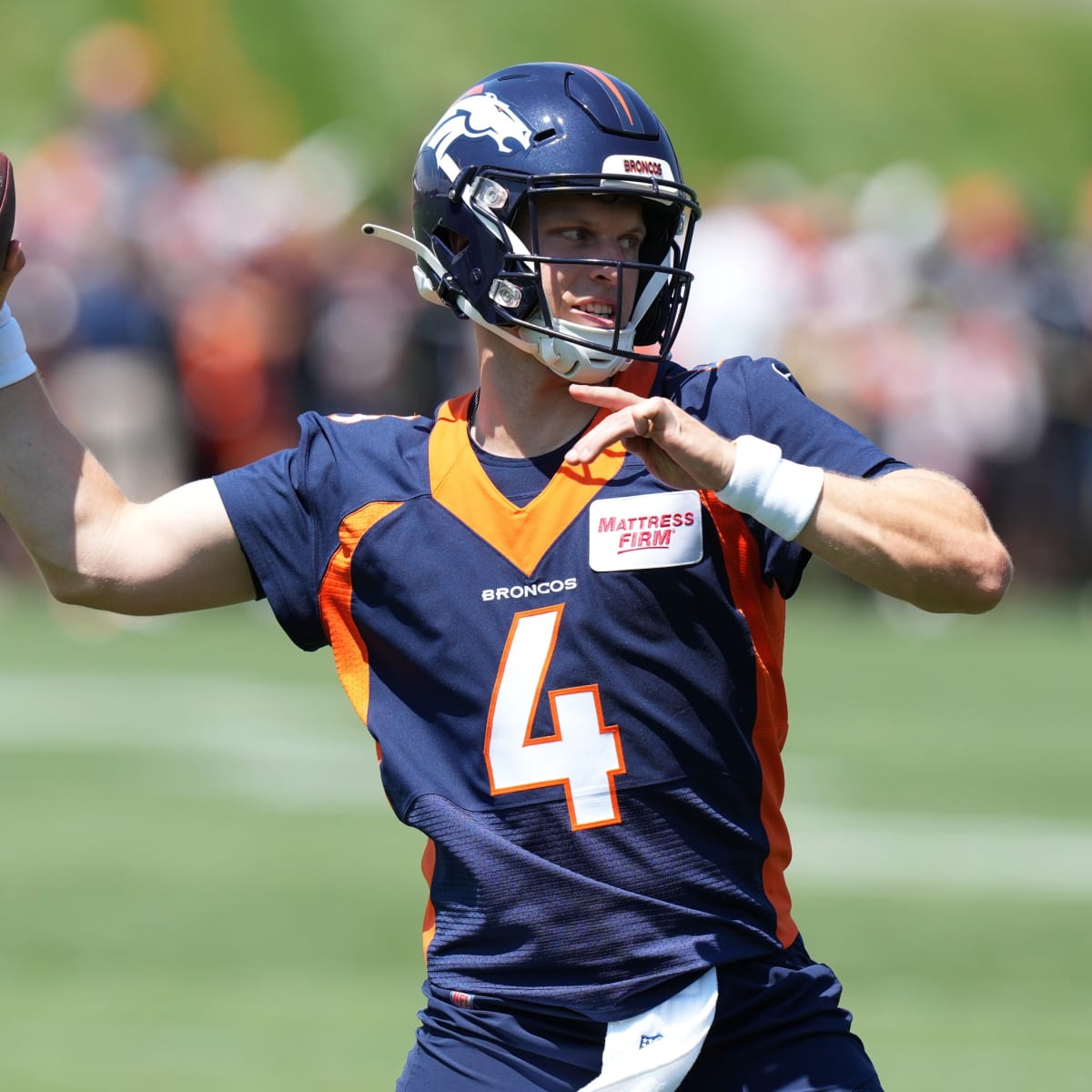 Denver Broncos' Expectations for 2022 Draft Class in Year 2 - Sports  Illustrated Mile High Huddle: Denver Broncos News, Analysis and More