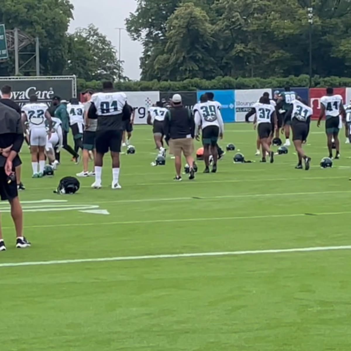 Eagles training camp practice recap, 4 takeaways: Circus catches highlight  red-zone drills, notable roster move impacts secondary 