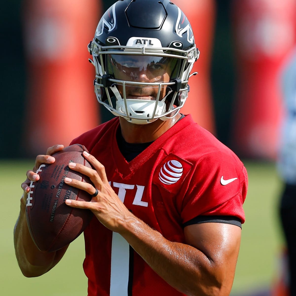 Watch: Marcus Mariota scores his first touchdown with the Atlanta Falcons 