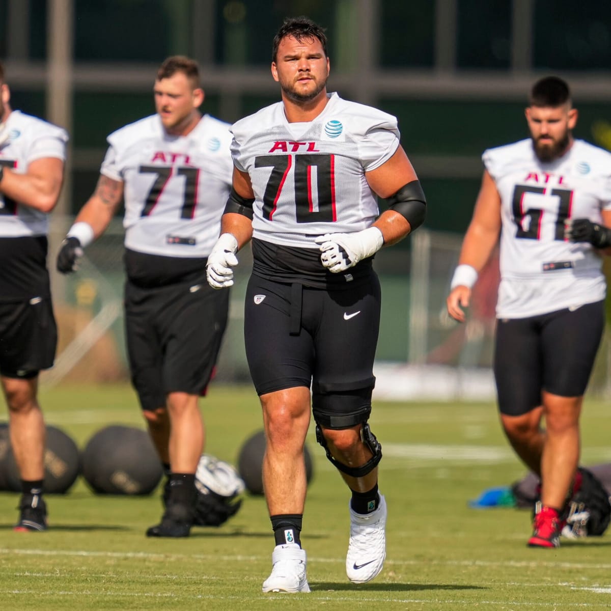 Atlanta Falcons Training Camp Notebook: Center Competition Back on as DL  Depth Depleting - Sports Illustrated Atlanta Falcons News, Analysis and More