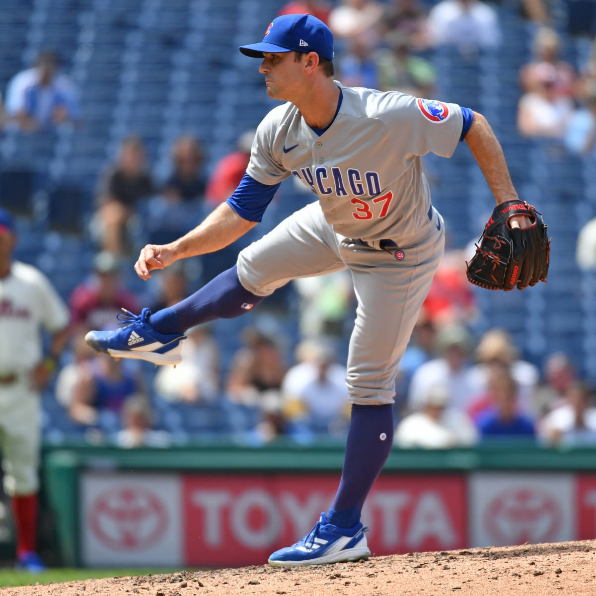 PHILS DAVID ROBERTSON (CALF) THREW OFF MOUND