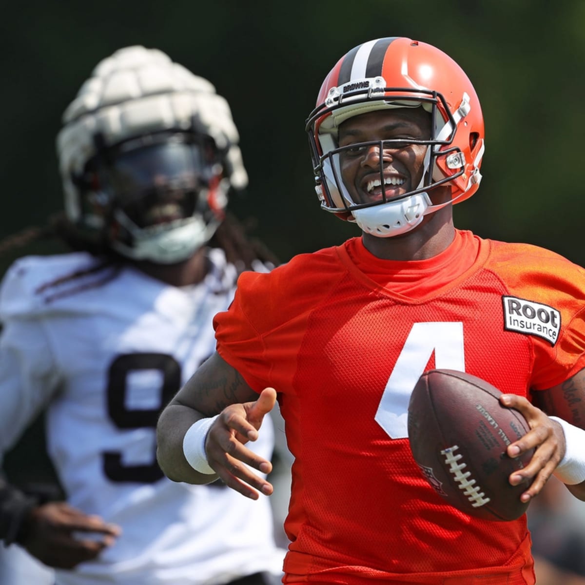 Deshaun Watson Made Call on Shoulder Ahead of Ravens Game - Sports  Illustrated Cleveland Browns News, Analysis and More