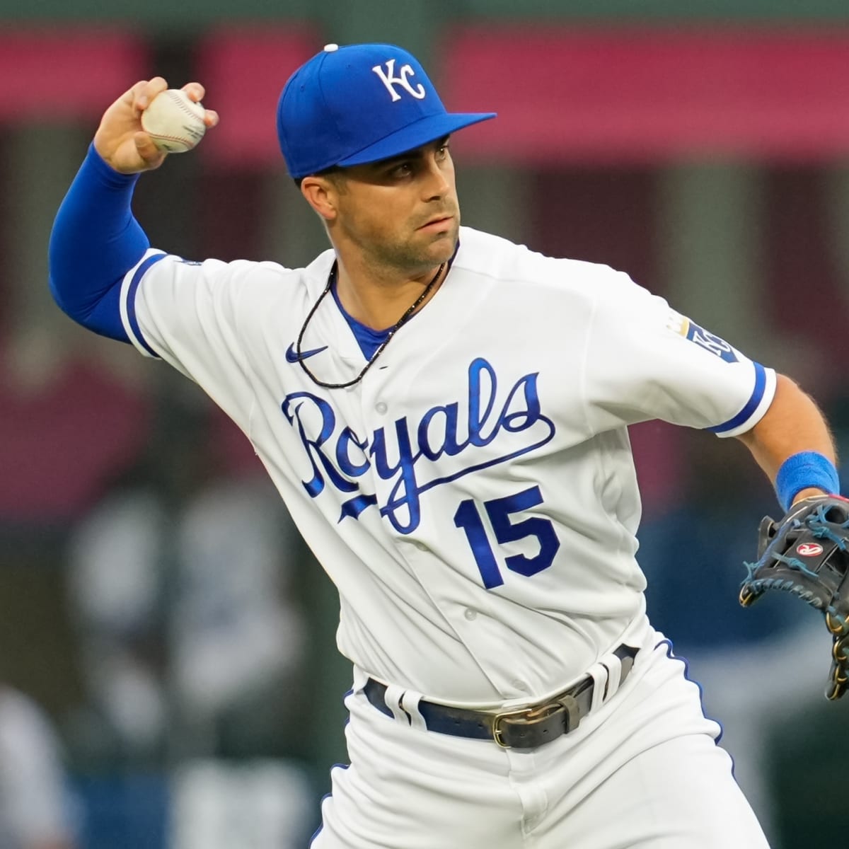 Blue Jays acquire two-time All-Star Whit Merrifield from Royals