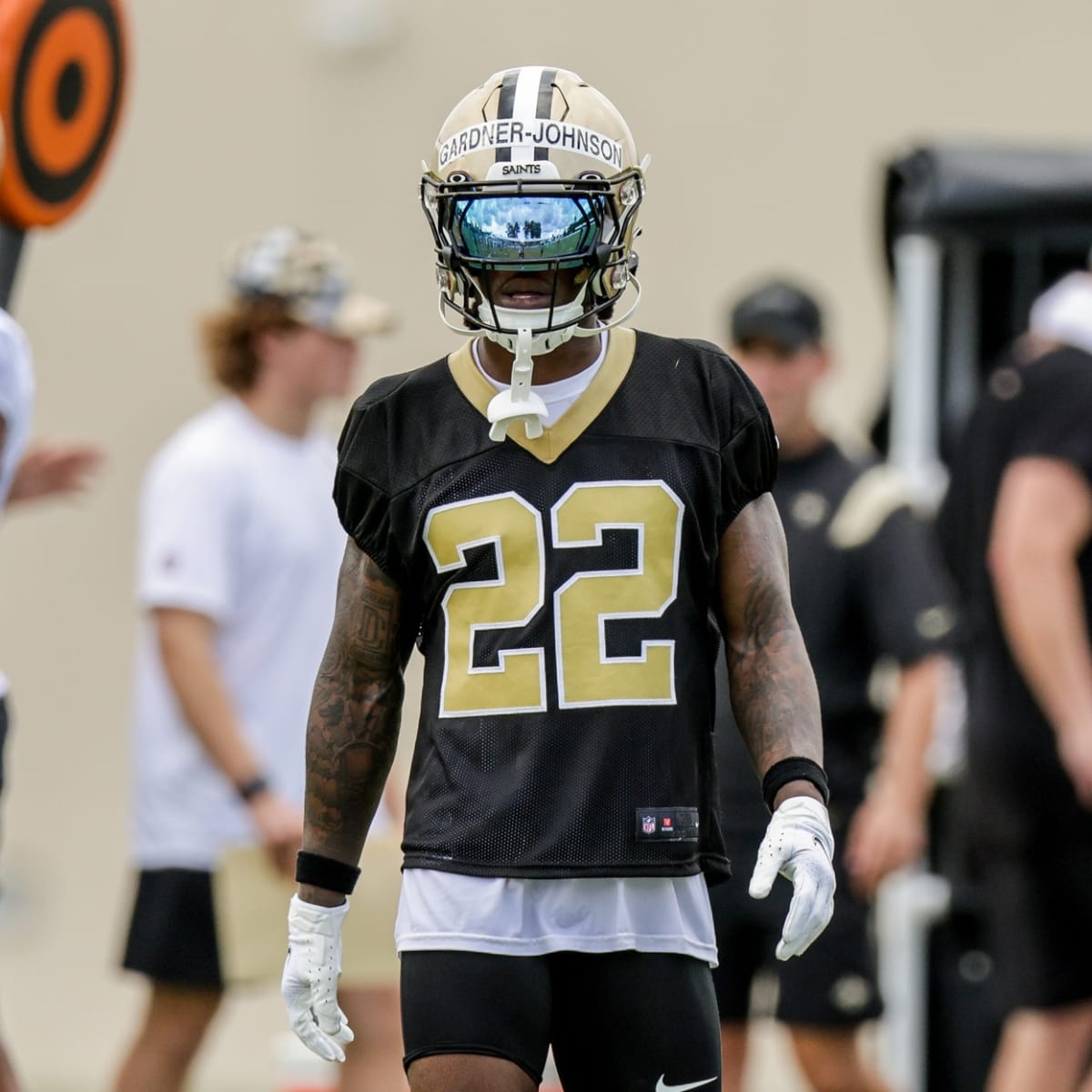 Eagles acquire defensive back Gardner-Johnson from Saints