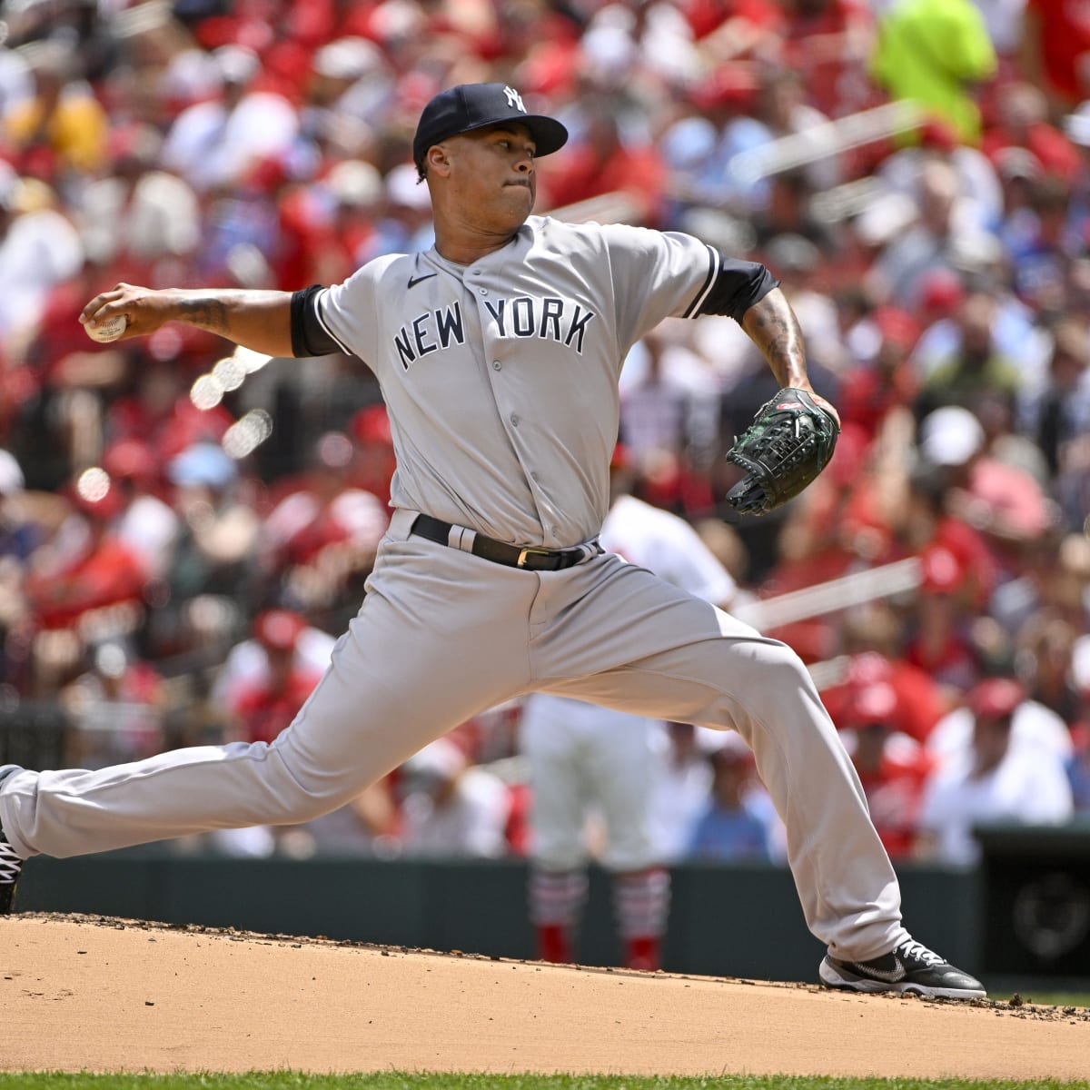 Yankees' new ace Frankie Montas still not with club, but debut