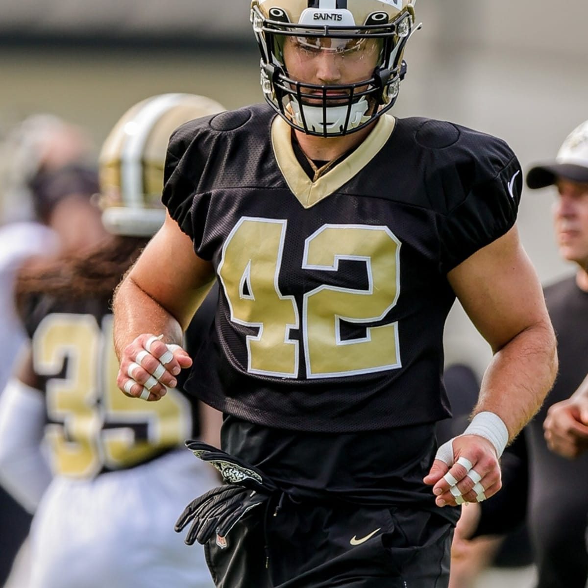 New Orleans Saints linebacker Chase Hansen (40) returns an