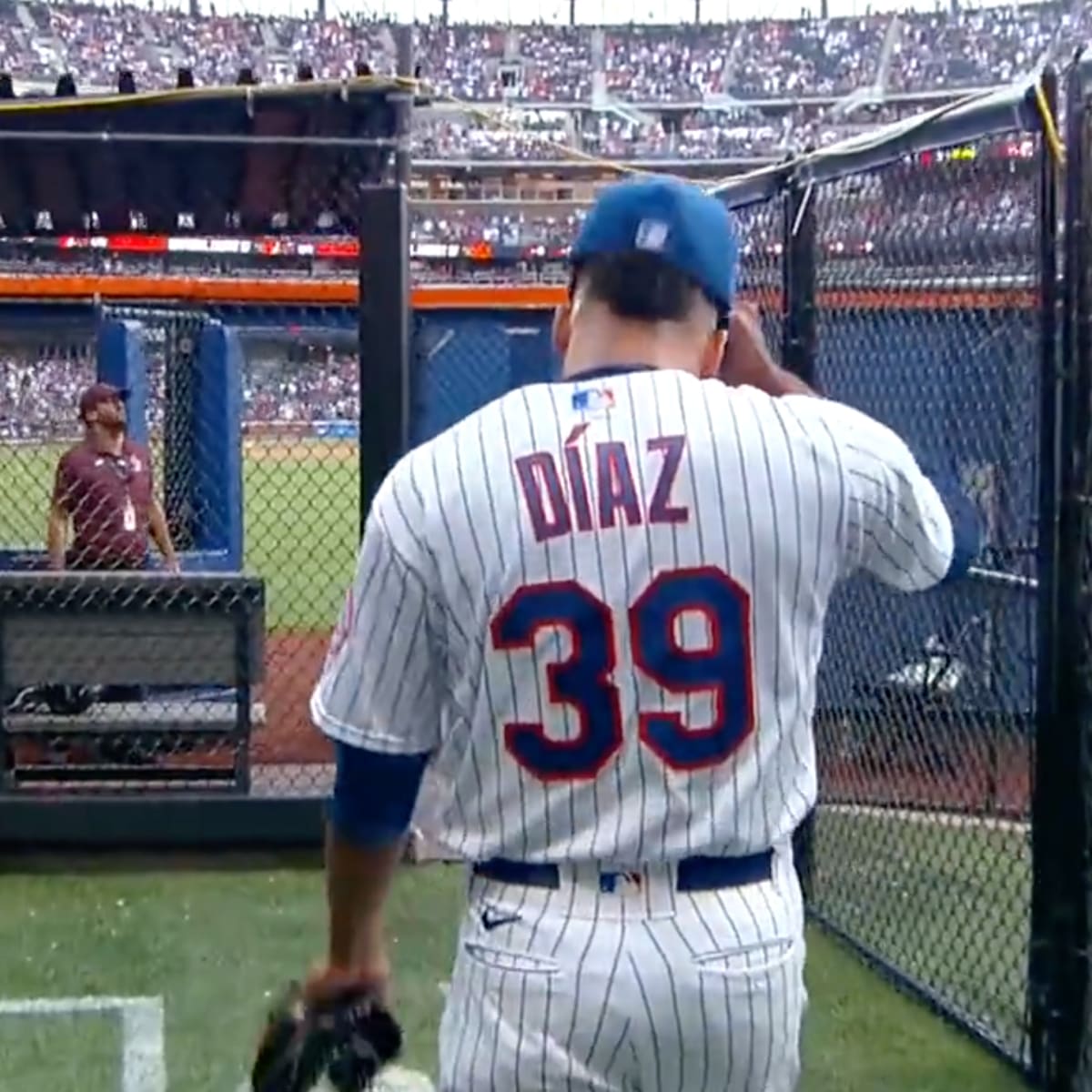 Edwin Diaz Takes The Mound For The Mets REACTION