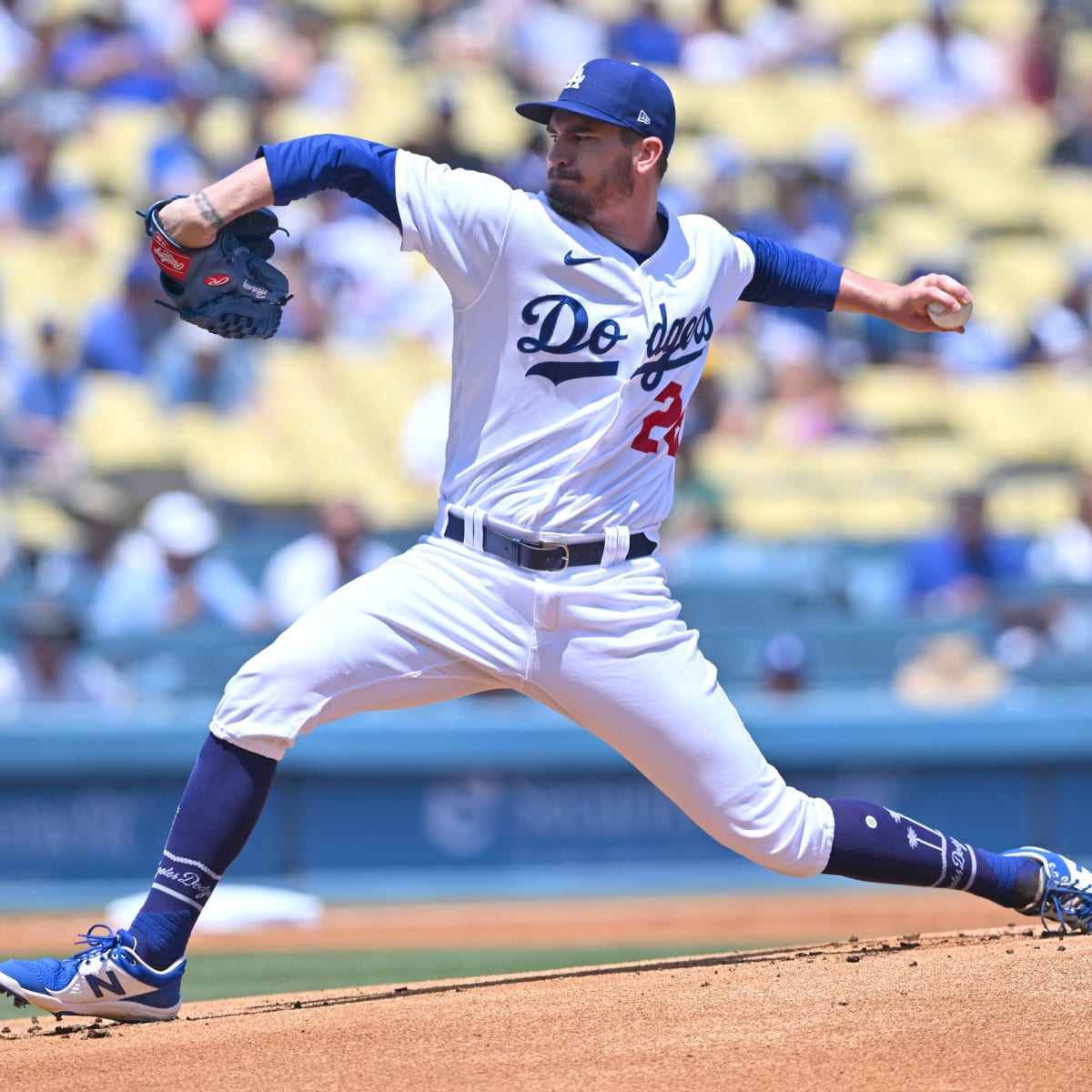 Dodgers News: LA Veteran Joins Legend Fernando Valenzuela in