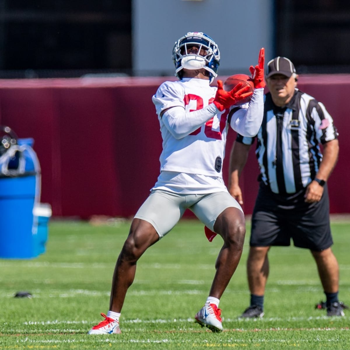 Darnay Holmes: Presence of NY Giants rookie CB impossible to ignore