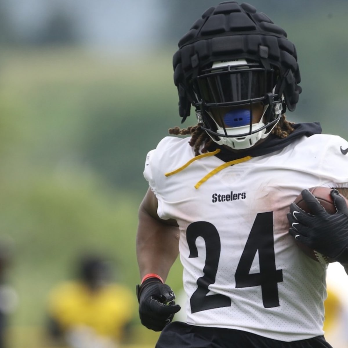 Pittsburgh Steelers Add Three More Injuries at Training Camp