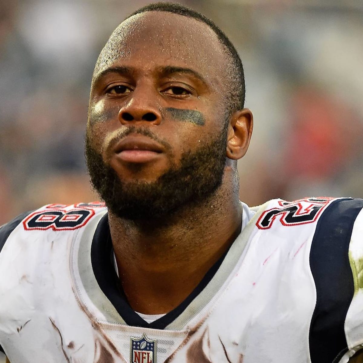 Patriots teammates, NFL world praises James White after retirement news