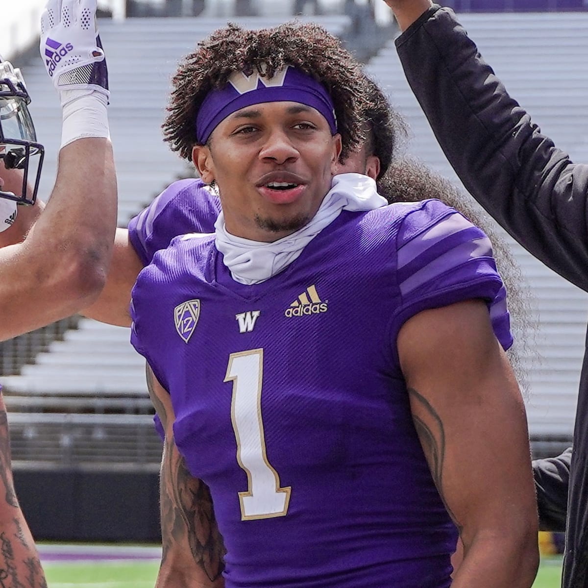Ex-UW Corner Perryman Signs With BC Lions, Looking to Stay Healthy - Sports  Illustrated Washington Huskies News, Analysis and More