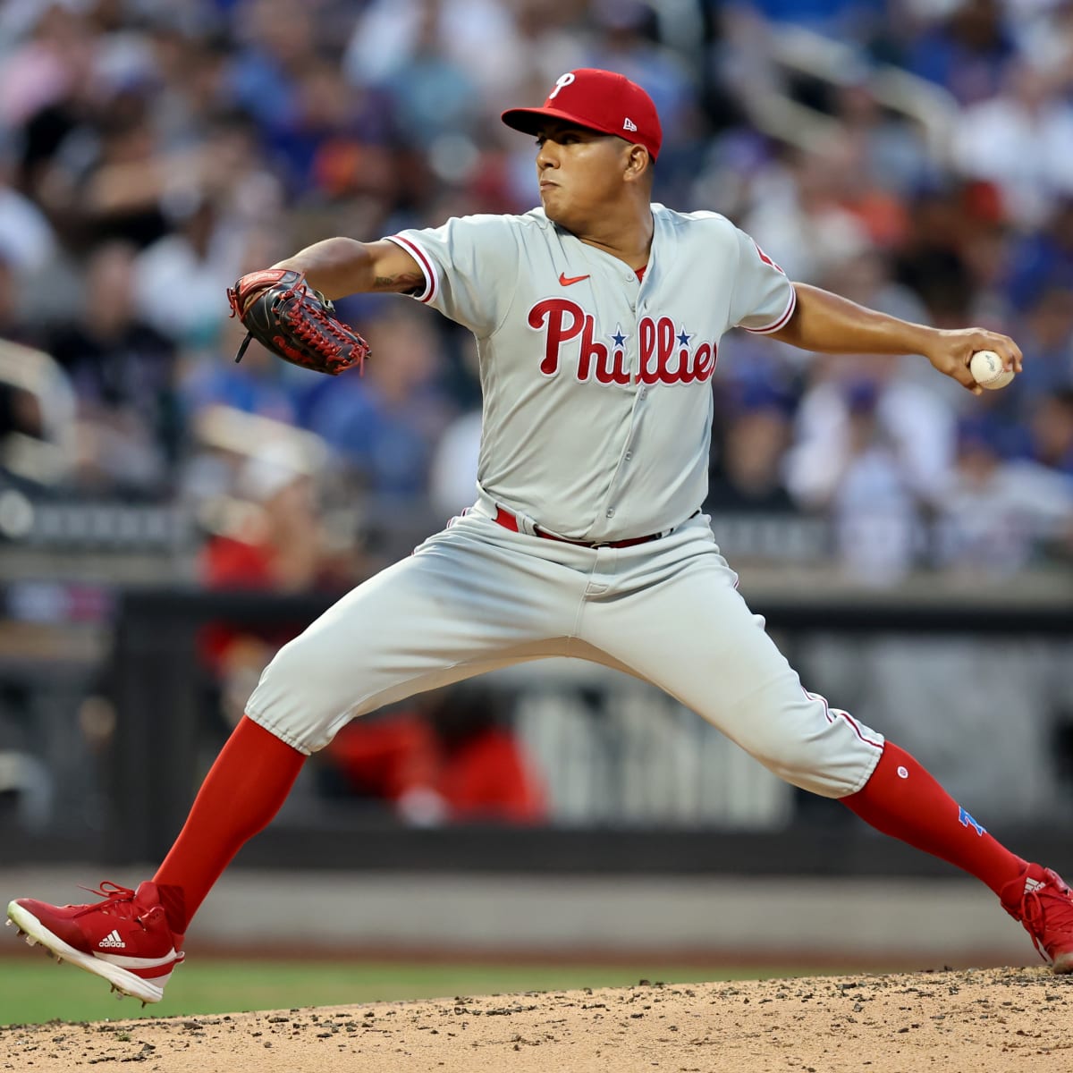 With aces down, Phillies hope for more from Suarez, contemplate