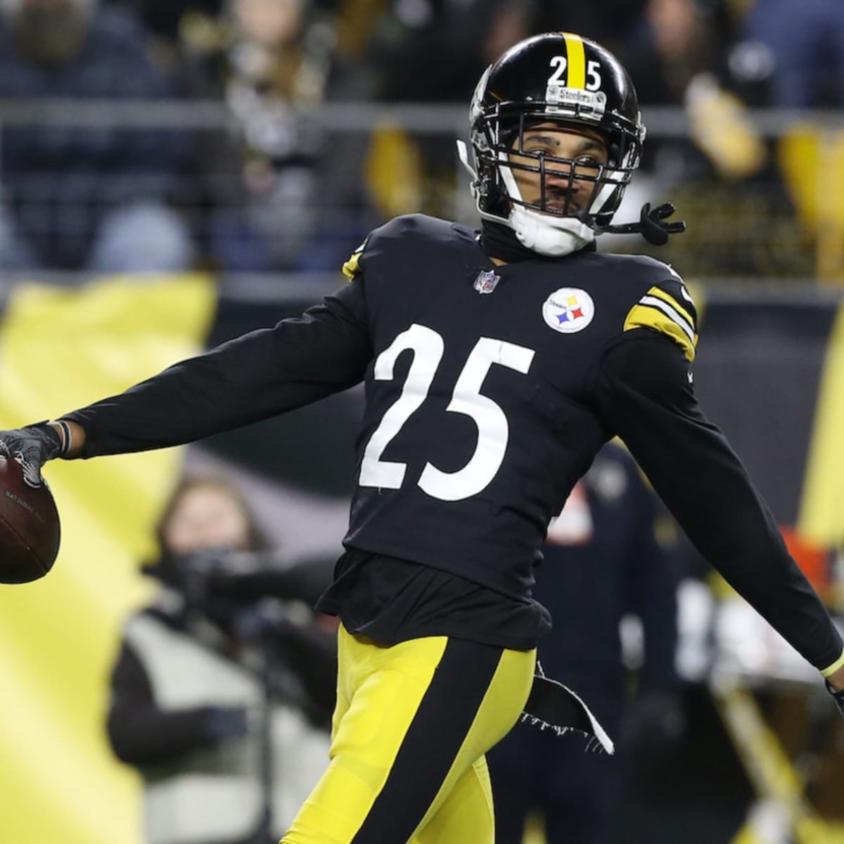 Ahkello Witherspoon trade grades: How Steelers, Seahawks fared in