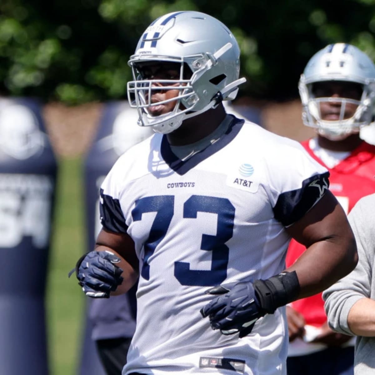 Tyron Smith INJURY + Cowboys Rumors & News On Tyler Smith, Deuce