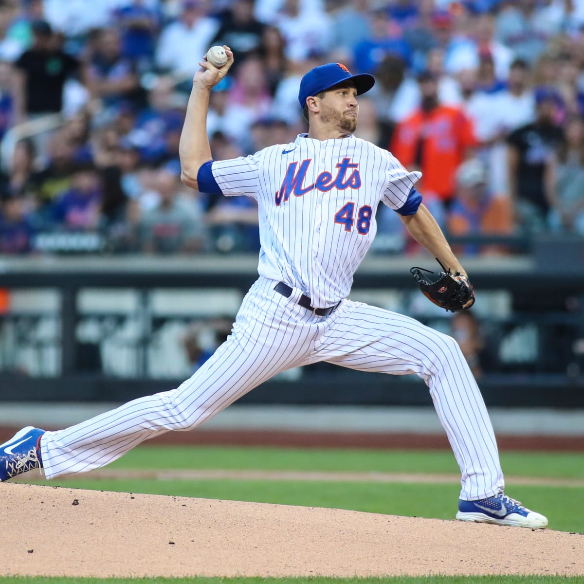 Jacob deGrom dominates Braves, Mets takes series victory over