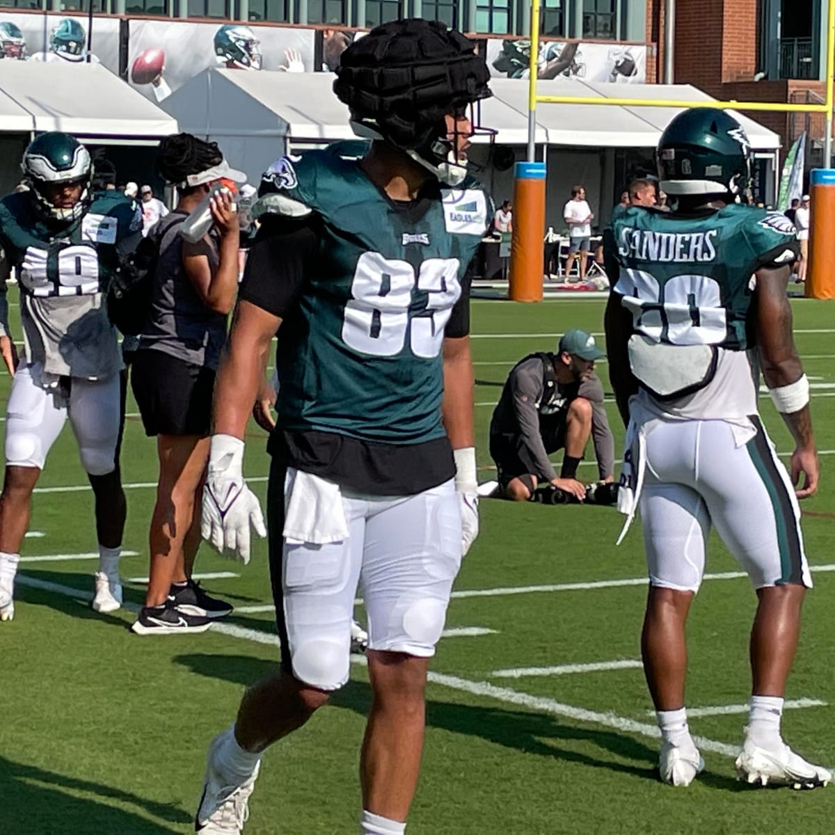 K'Von Wallace, Shaun Bradley part of Eagles' special advantage