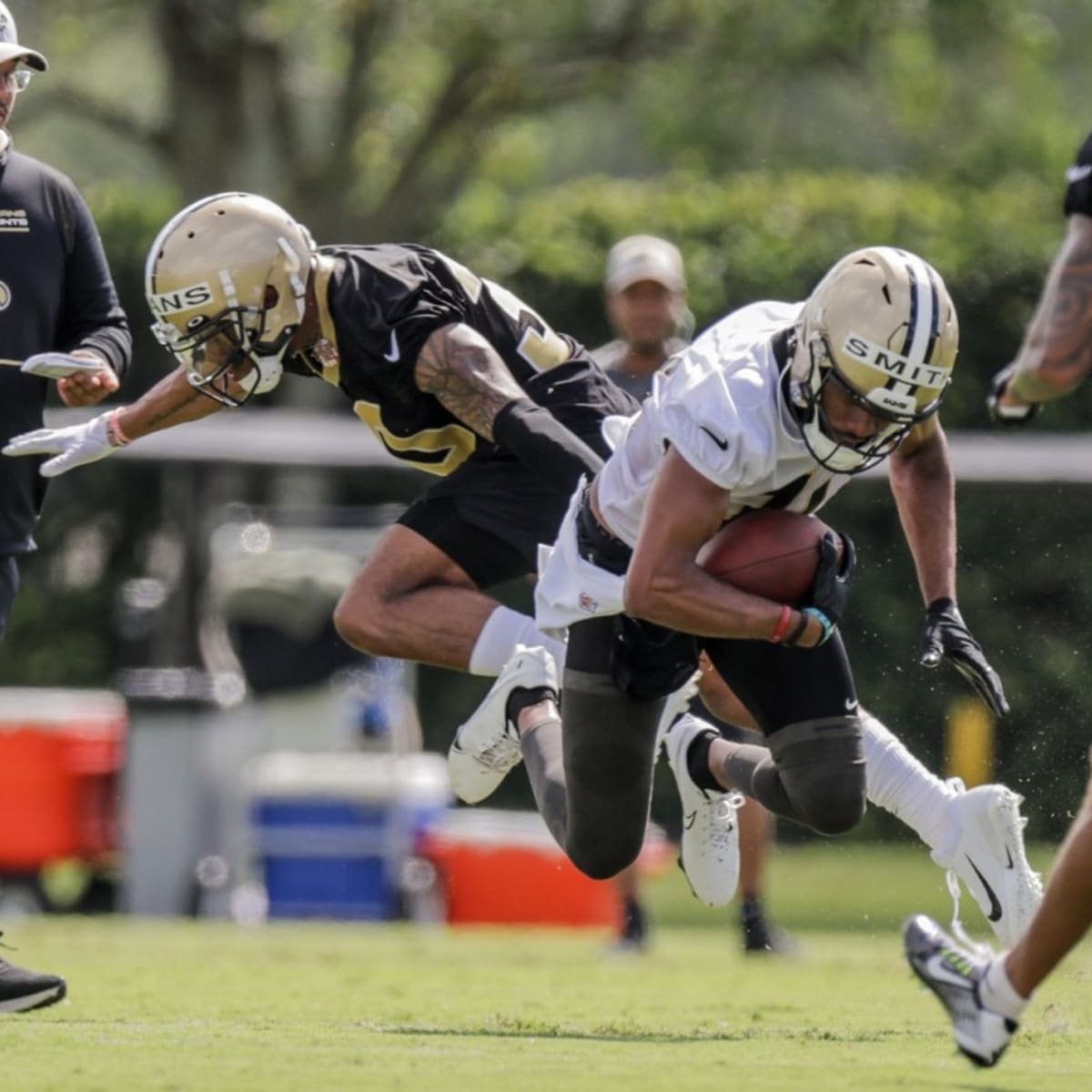 Saints-Texans Preseason Game Halftime Report - Sports Illustrated New  Orleans Saints News, Analysis and More