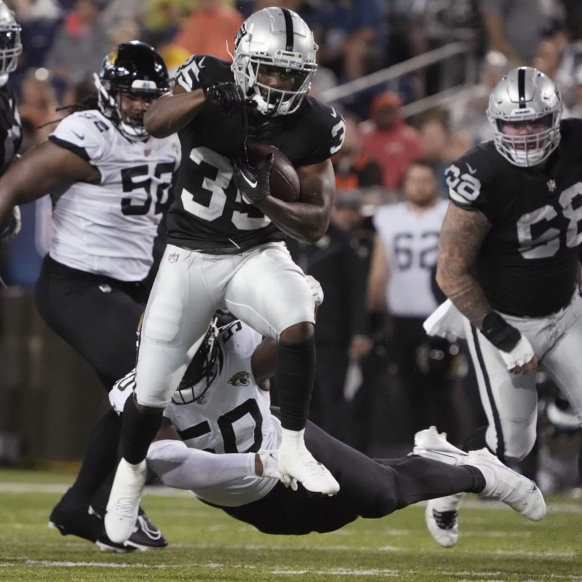 Zamir White on X: Locked in @raiders 