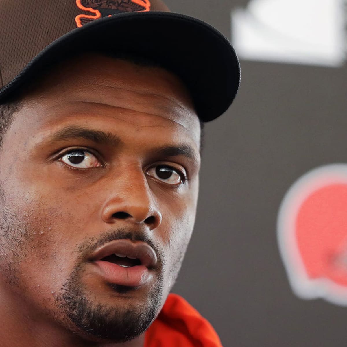 Deshaun Watson Issues Public Apology to 'All of The Women That I