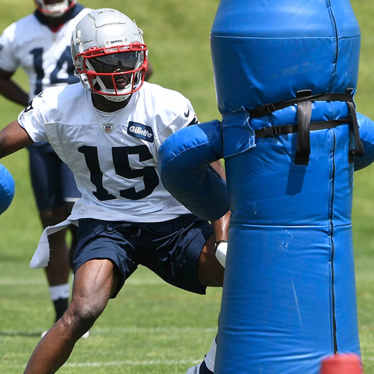 New England Patriots wide receiver Nelson Agholor (15) runs during