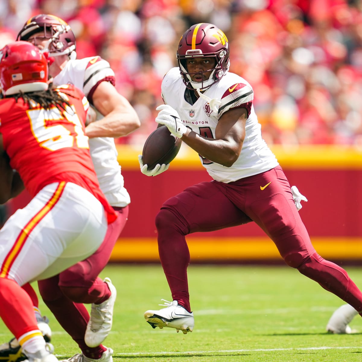 NFL Trade Deadline News & Rumors: Teams are calling about Antonio Gibson,  but Washington isn't trading him - Hogs Haven