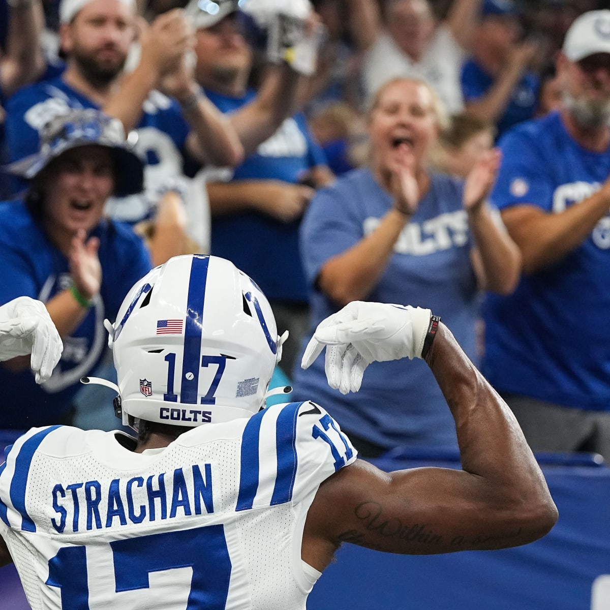 Sam Ehlinger turning heads in Colts camp, with help from his 'freak' rookie  receiver